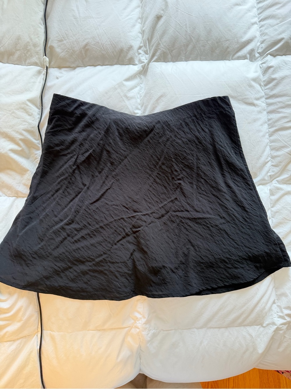 Abercrombie black flowy skirt